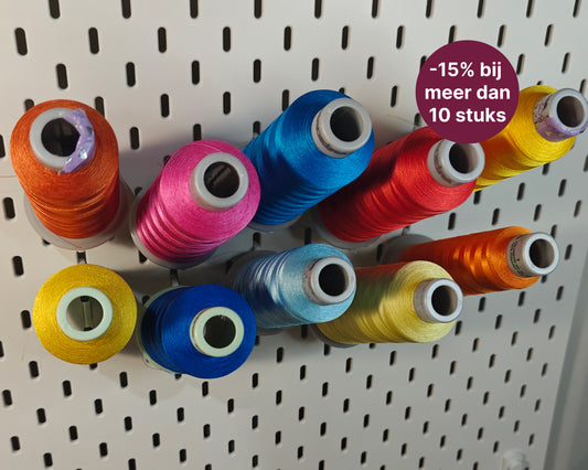 Borduurgaren klossen op haken met 15% korting